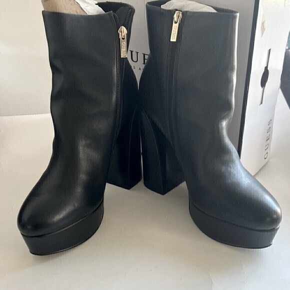 GUESS Women's Crafty 9.5M Heavy Platform Booties boots high heels,  club shoes - Picture 5 of 16